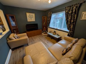 Living Room- click for photo gallery